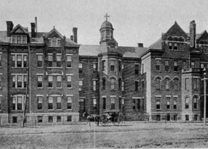 Old photo of the college building